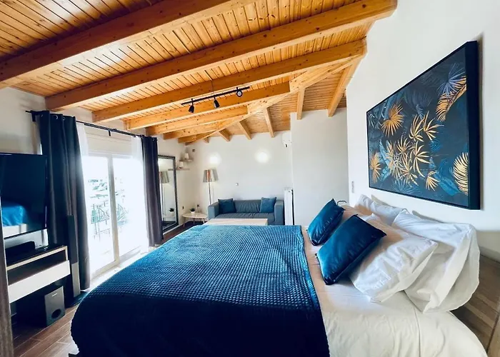 Deluxe Apartment With Sea View