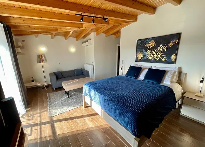 Deluxe Apartment With Sea View